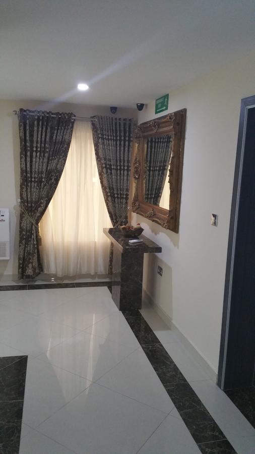 H210 Hotel Aliayabiagba Kültér fotó