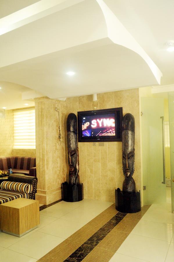 H210 Hotel Aliayabiagba Kültér fotó