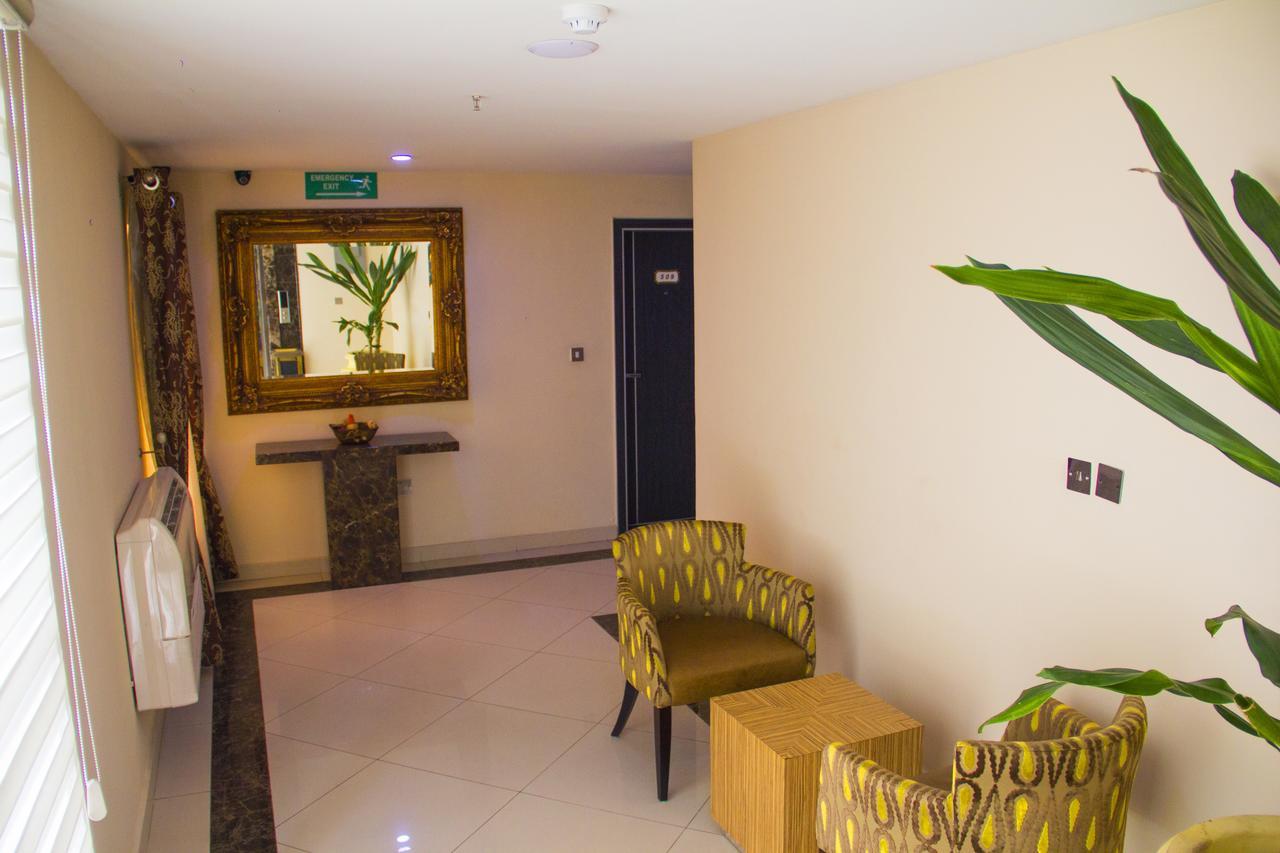H210 Hotel Aliayabiagba Kültér fotó